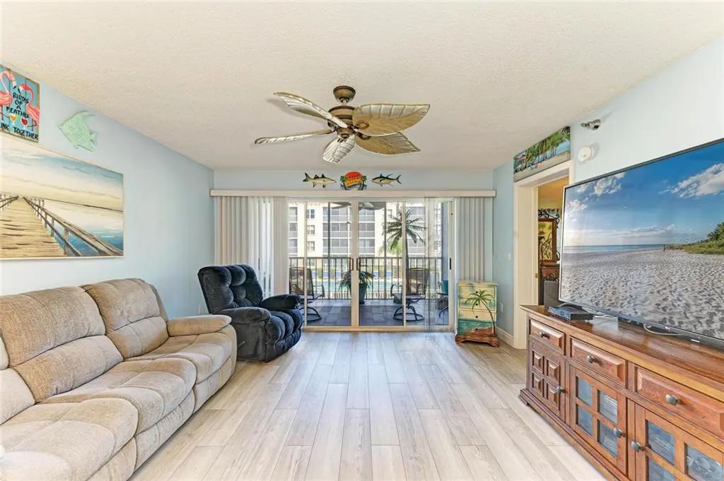 6 of 35 - 3980 Ironwood Circle 206, BRADENTON, FL