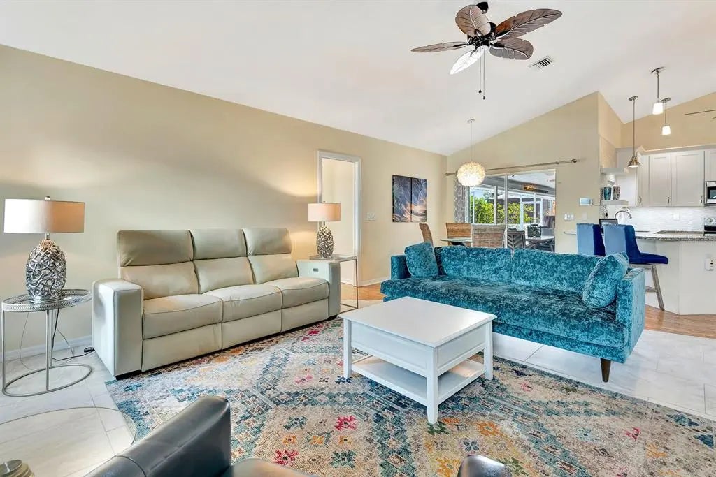 Gulf Shores Realty: 16 6bd8e04962c00fae74146b73b499cc5a l