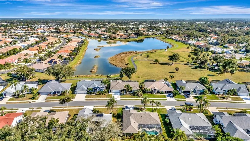 Gulf Shores Realty: 52 e0d8b7730624032d8f4e68ab157dfff8 l