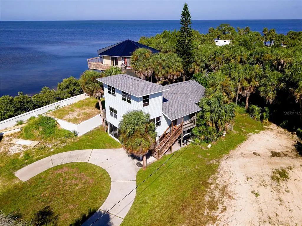 3457 Cyclone Drive, WEEKI WACHEE