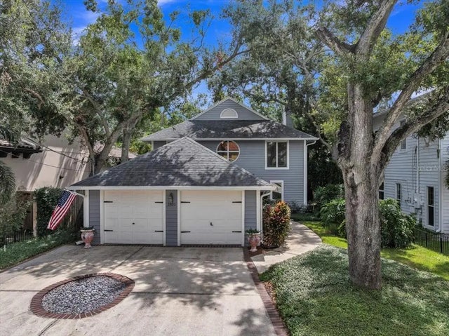 2920 W Knights Avenue, TAMPA