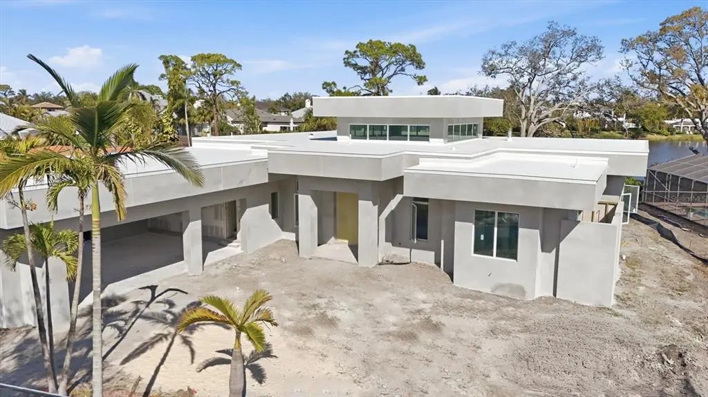 4431 Camino Real, SARASOTA