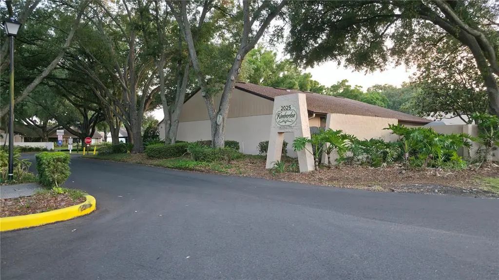 2025 Sylvester Road N109, LAKELAND