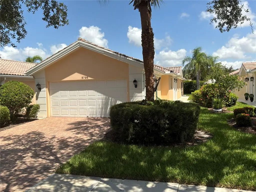 5796 Ivrea Drive, SARASOTA
