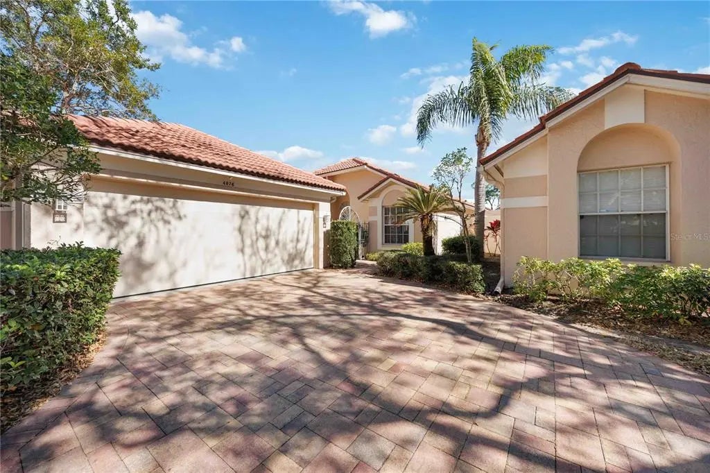 4076 Lyndhurst Court, SARASOTA