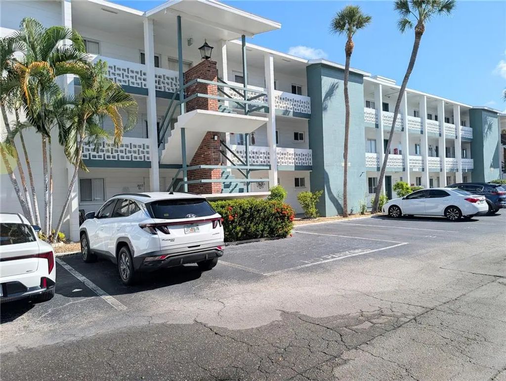 1865 Sunny Drive G21, BRADENTON
