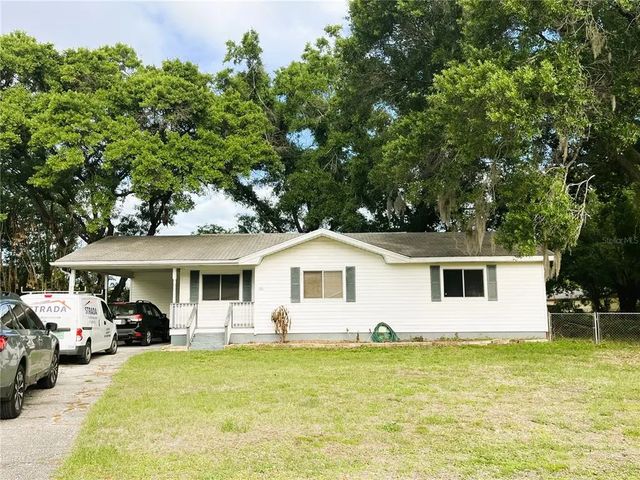 121 Maris Court, LAKELAND