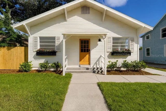 818 Grand Central Street, CLEARWATER