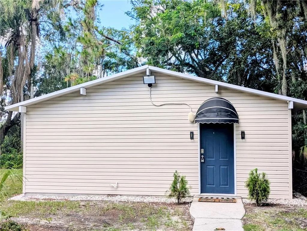 4745 Old Road 37, LAKELAND