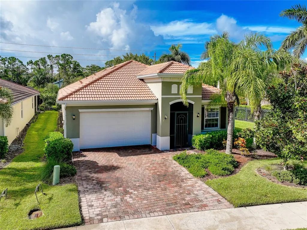 11535 Blackfin Street, VENICE