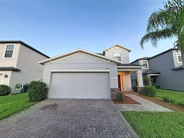 20013 Satin Leaf Avenue, TAMPA
