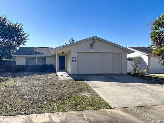 8508 Woodhurst Drive, TAMPA