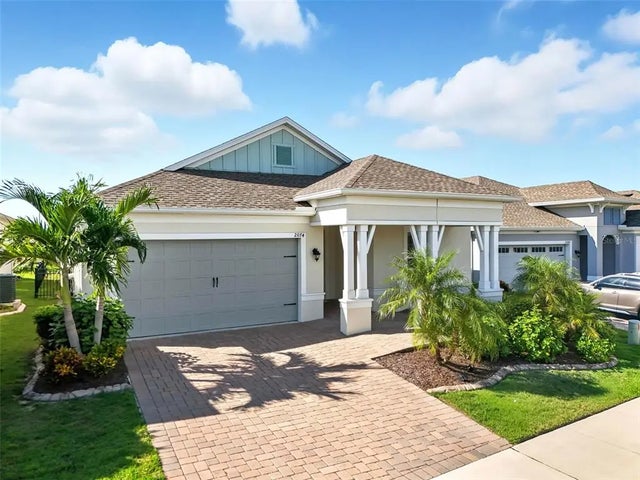 2074 Flora Pass Place, KISSIMMEE