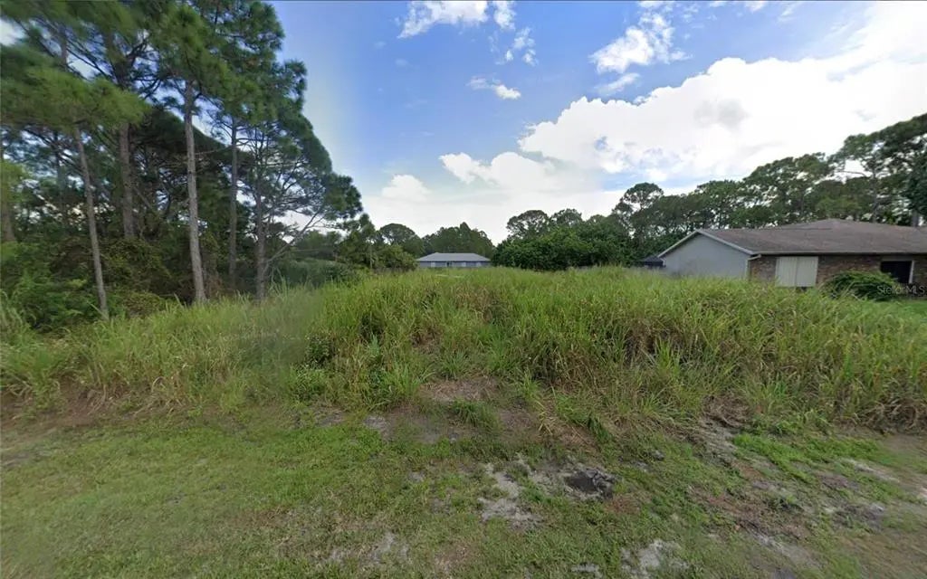 2111 Watkins Road Se, PALM BAY