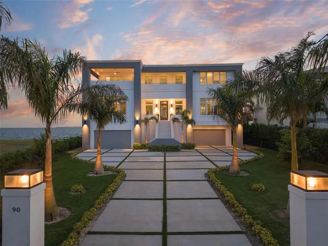 90 Martinique Avenue, TAMPA