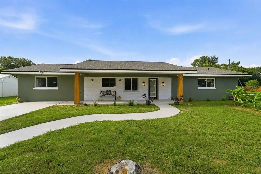525 E Roberts Street, ORANGE CITY