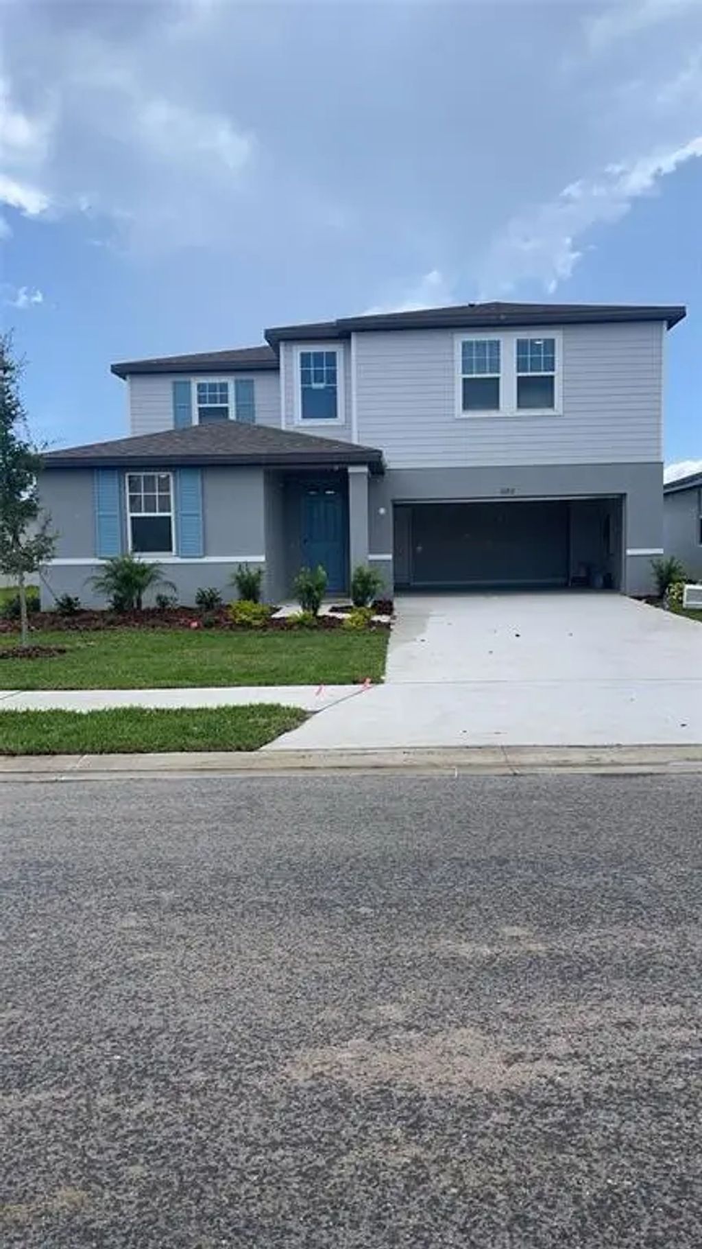 10217 Daybreak Glen, PARRISH