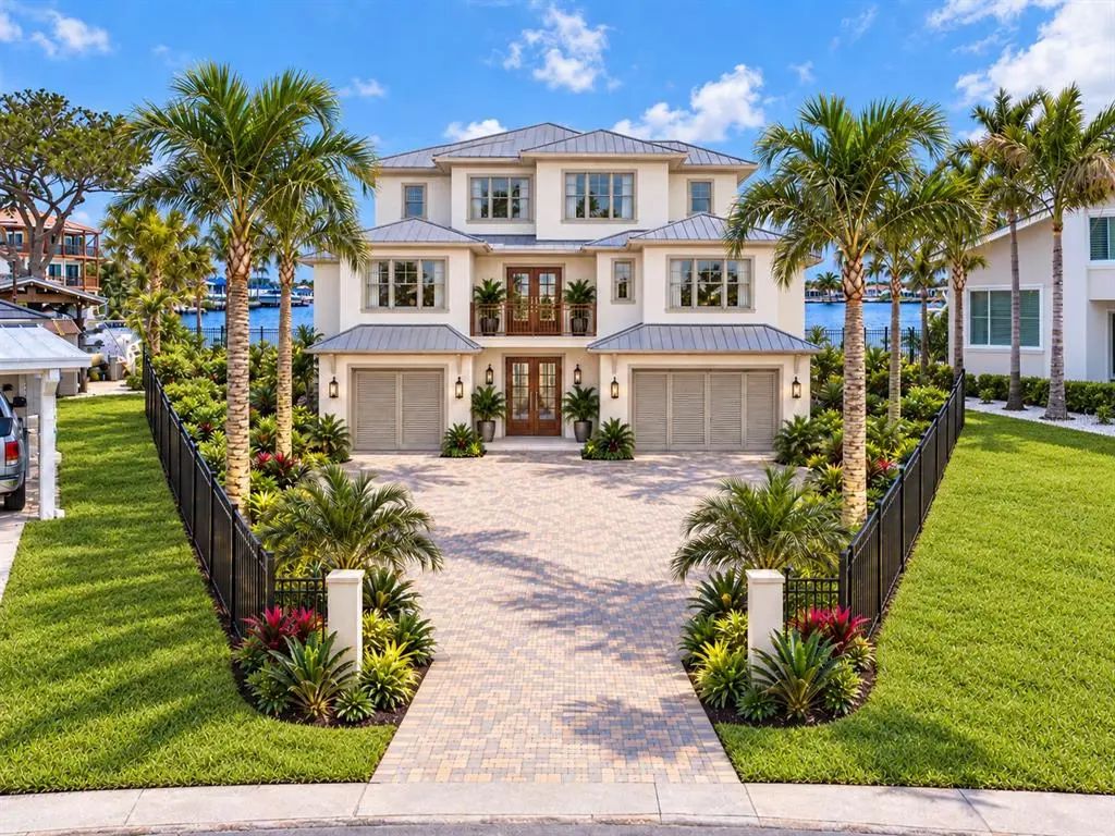 1931 Arrowhead Drive Ne, ST PETERSBURG