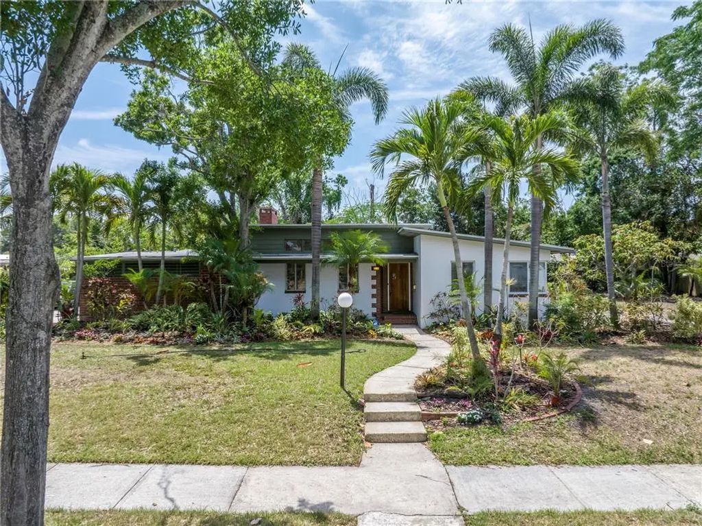 648 Myrtle Way S, ST. PETERSBURG