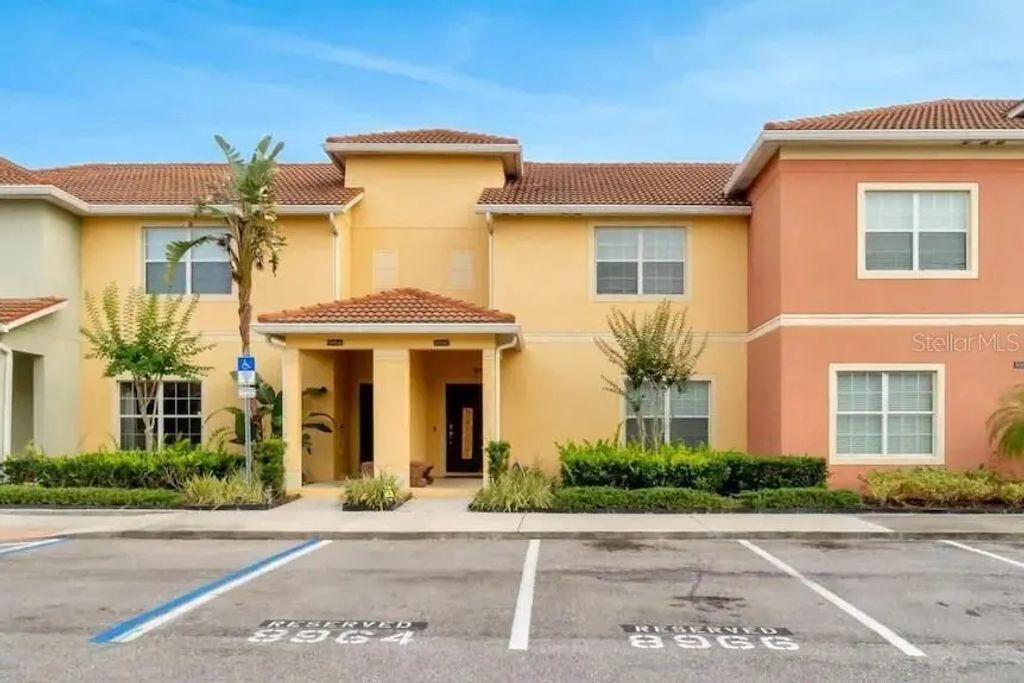 8966 Sugar Palm Road, KISSIMMEE