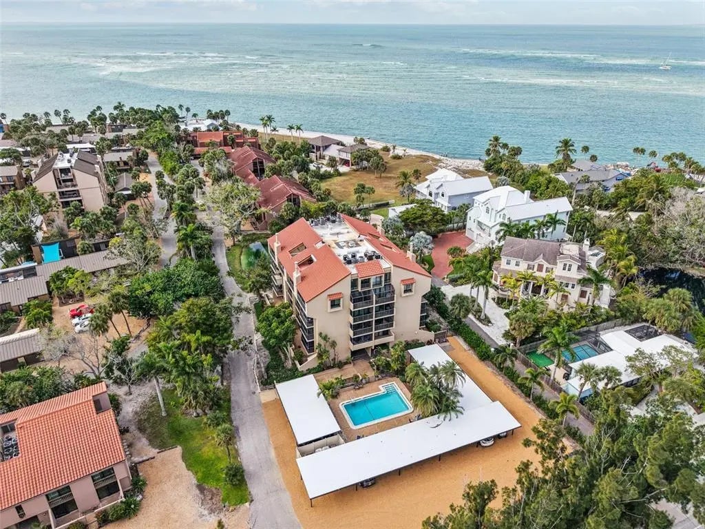 4900 Ocean Boulevard 201