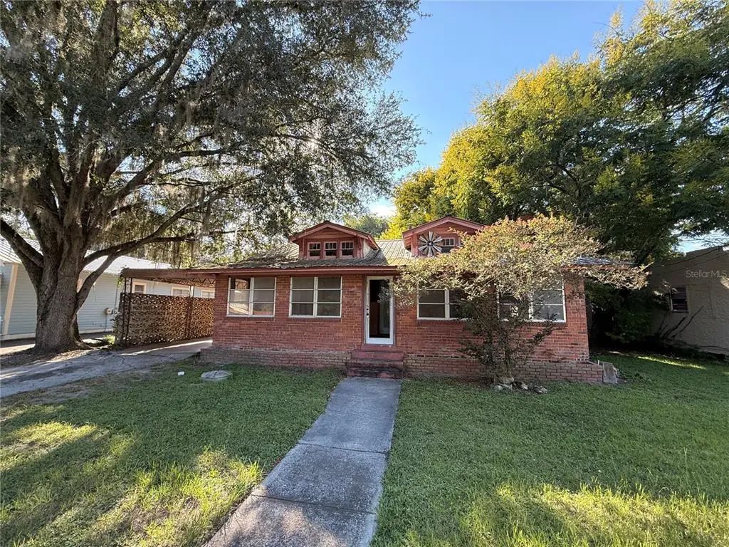 112 S Florida Street, BUSHNELL