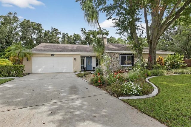 3211 Tarabrook Drive, TAMPA