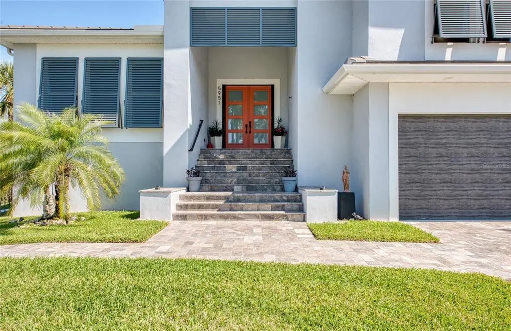 5951 Bay Drive, GULFPORT