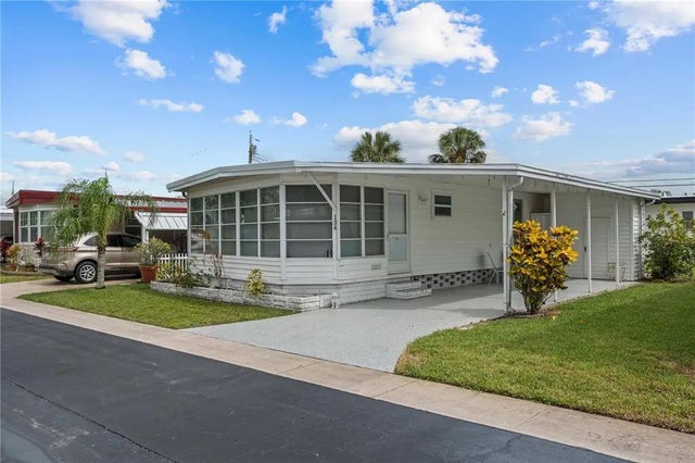 2000 E Bay Drive 134, LARGO