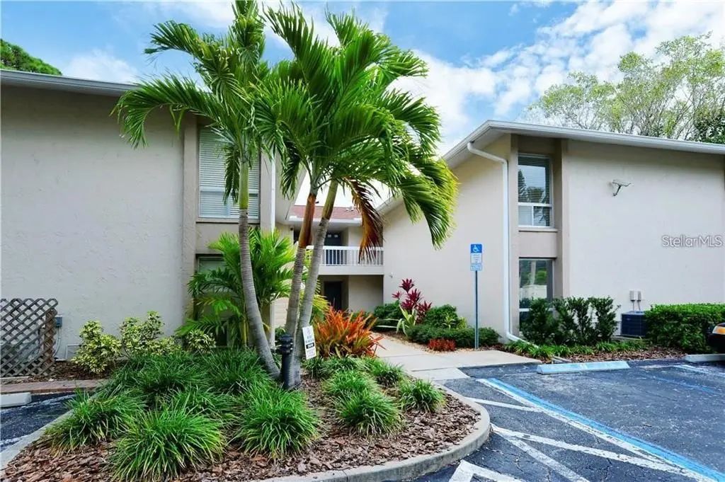 2121 Wood Street 201, SARASOTA