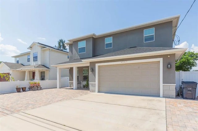 4007 W Gray Street, TAMPA