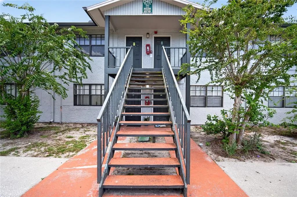12405 Oak Cedar Place 202, TAMPA