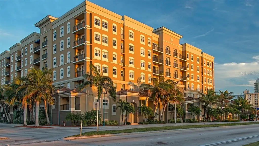 1064 N Tamiami Trail 1435