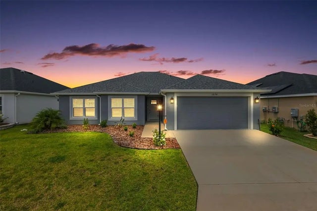 1674 Vanbeck Circle, THE VILLAGES