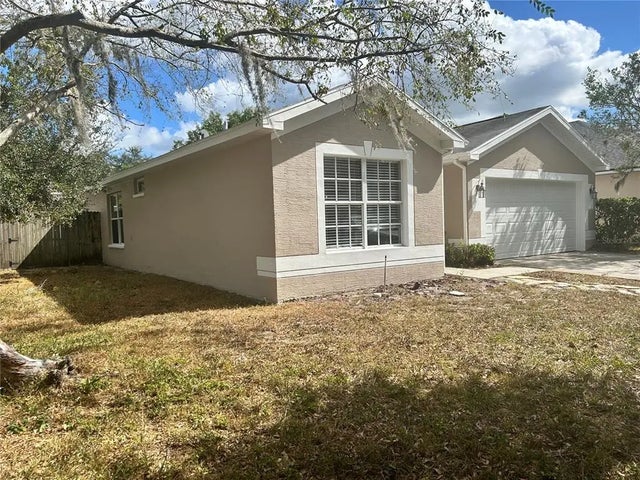 15017 Shaw Road, TAMPA