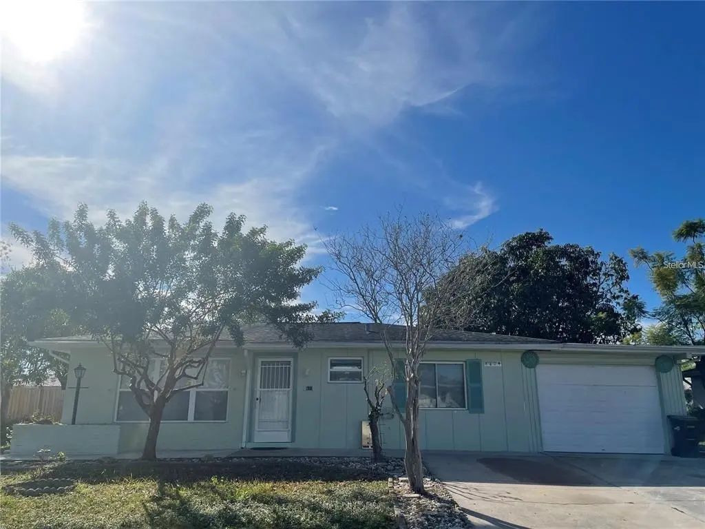 8477 Fay Avenue, NORTH PORT