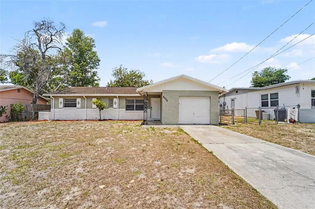 8308 Oleander Lane, TAMPA