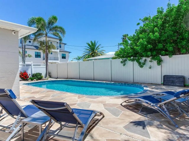 230 144th Avenue, MADEIRA BEACH