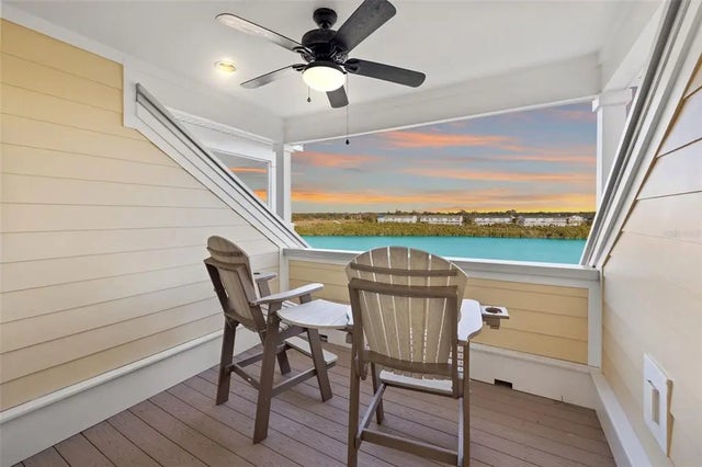 19915 Gulf Boulevard 805, INDIAN SHORES