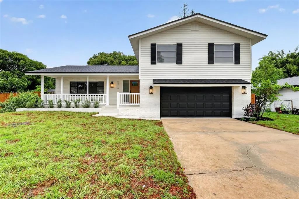 2219 Winter Woods Boulevard, WINTER PARK