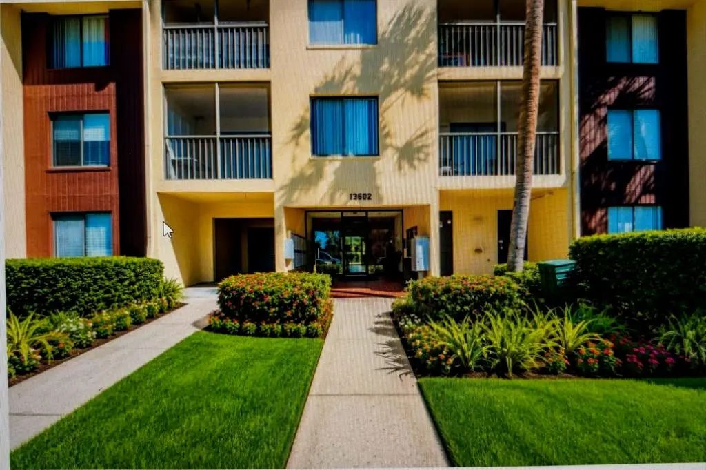 13602 S Village Drive 1106, TAMPA