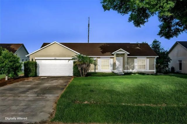 418 Grovepark Drive, DAVENPORT