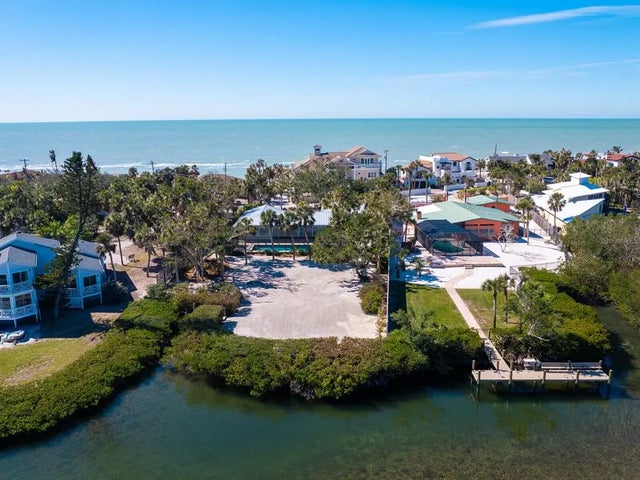 18 N Casey Key Road, OSPREY