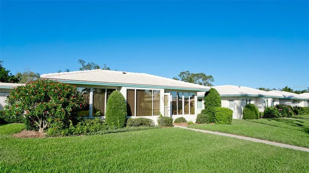 6809 9th Avenue W 523, BRADENTON