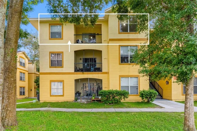5608 Pinnacle Heights Circle 303, TAMPA