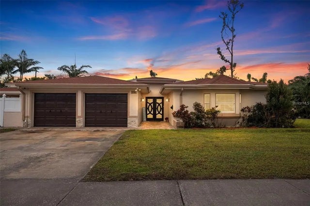 2790 Pinellas Point Drive S, ST PETERSBURG