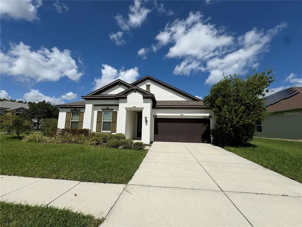 4645 Butler National Drive, WESLEY CHAPEL