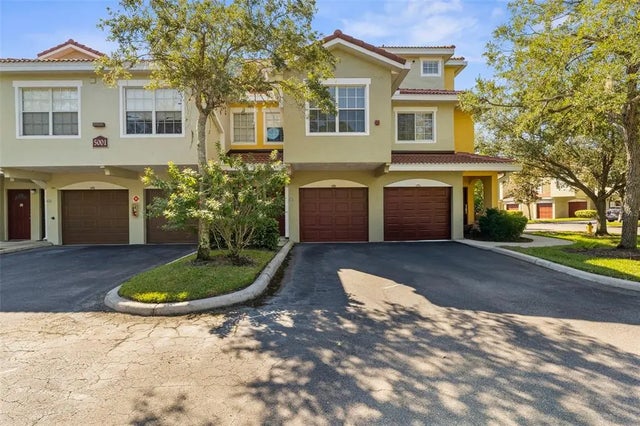 5001 Baraldi Circle 22-211, SARASOTA