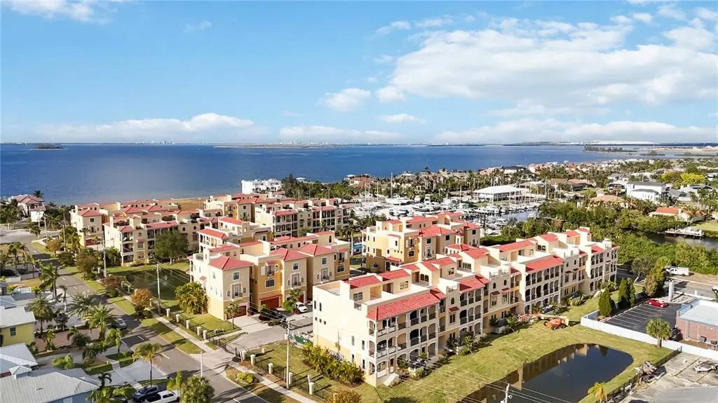 6424 Margarita Shores Lane B31, APOLLO BEACH