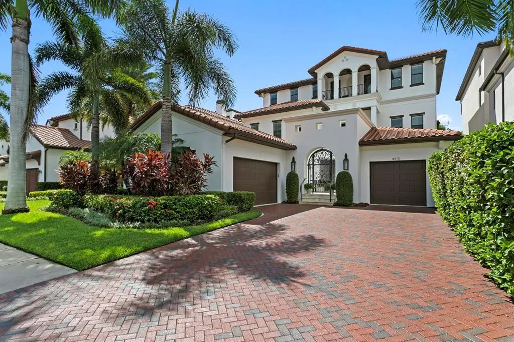 4910 Carranza Court, TAMPA